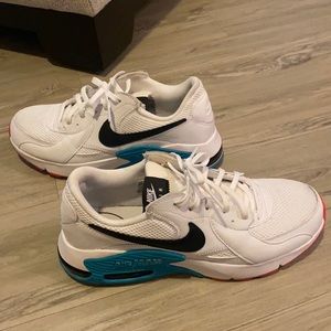 Women’s Air Max Sneakers size 9.5